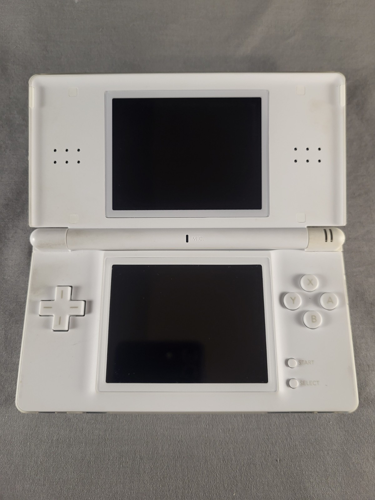 Nintendo DS Lite Handheld System – Polar White – USG-001 – Charger – Tested!