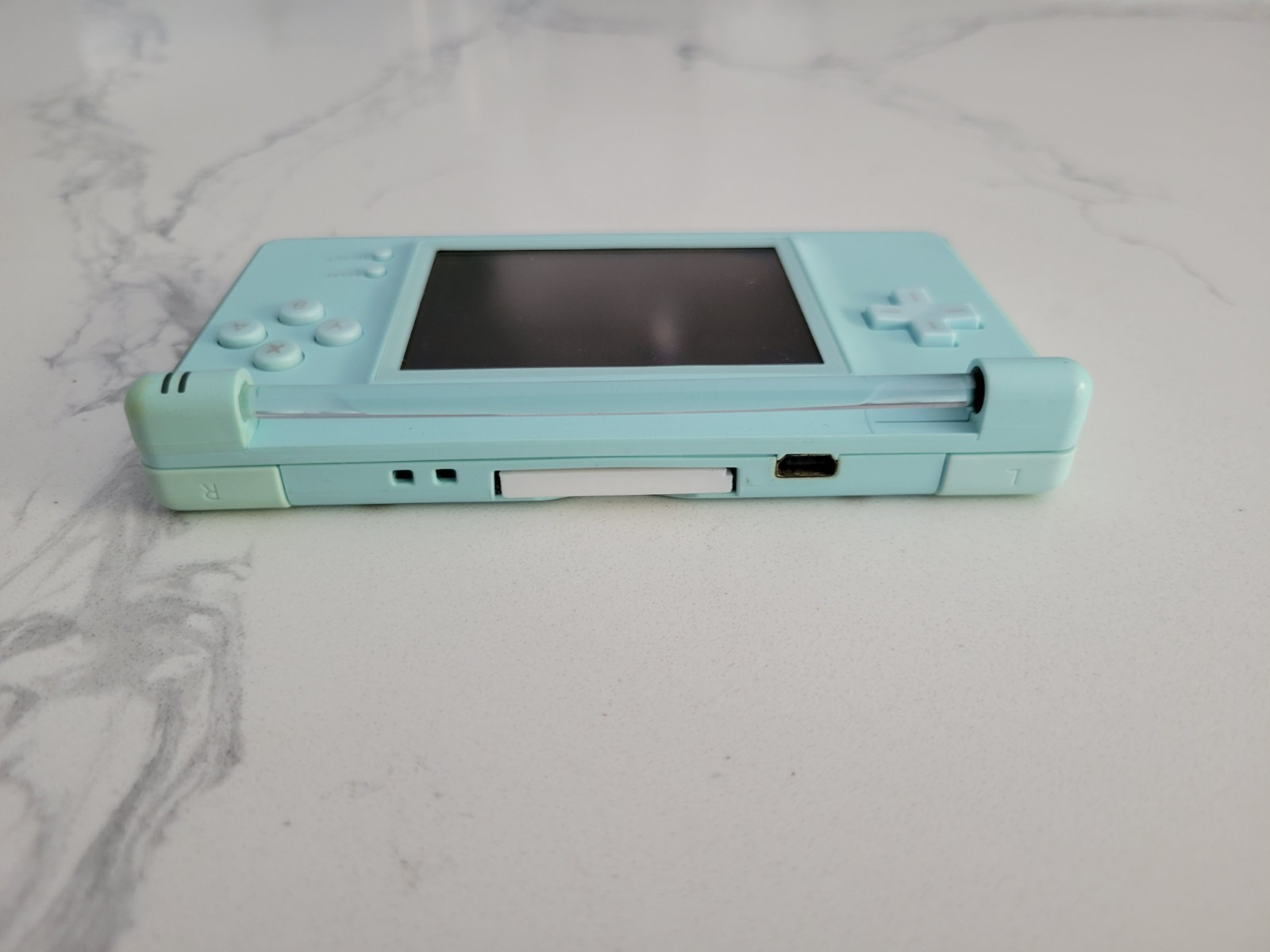 Gameboy Macro Macro In Turquoise With Speaker