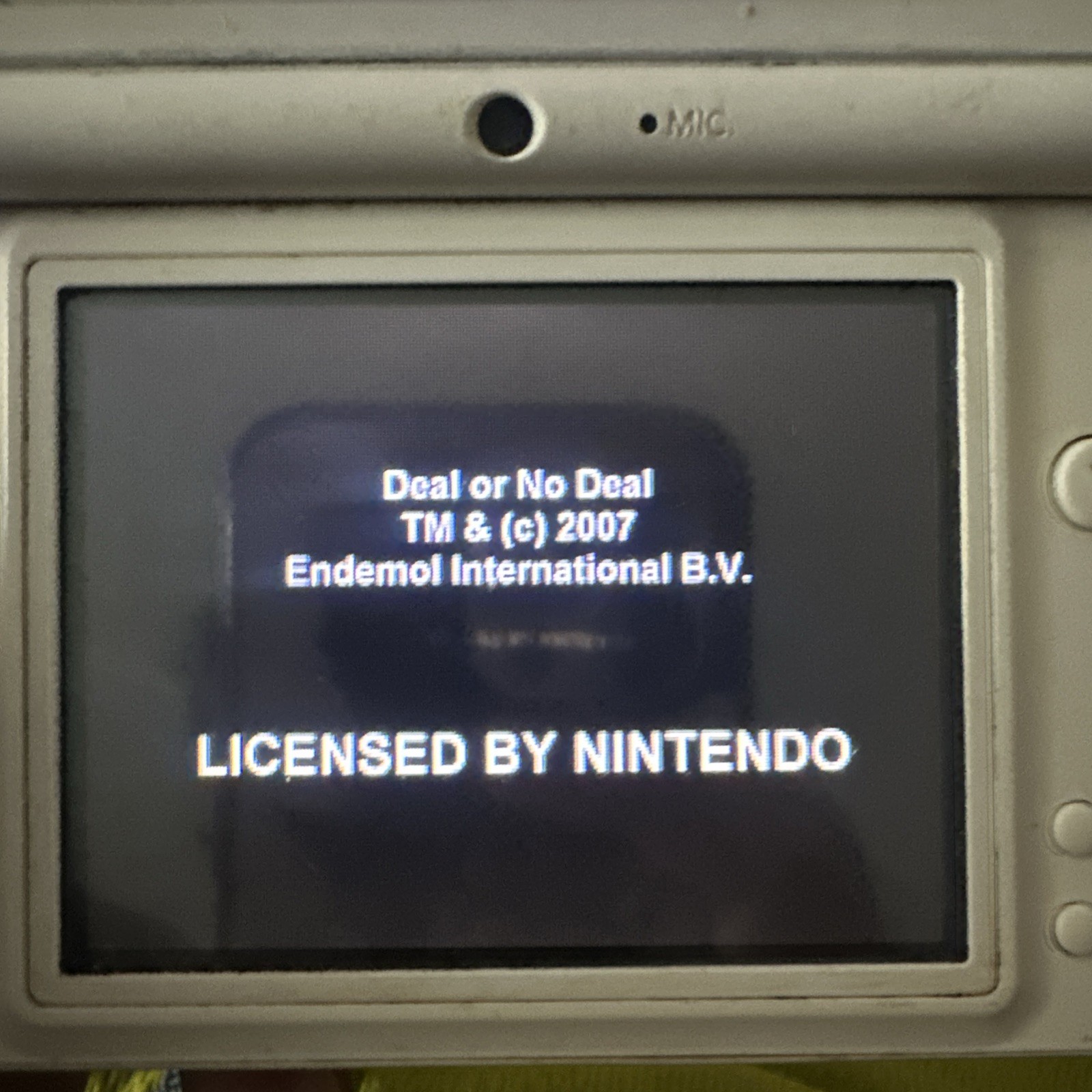 Nintendo DSi Handheld Game Console – White Japanese