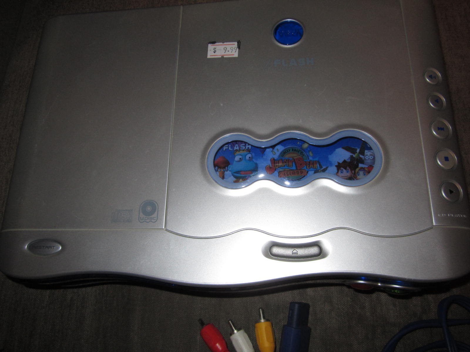 Flash Game Console with RCA jacks and controller but it doesn’t have power cord