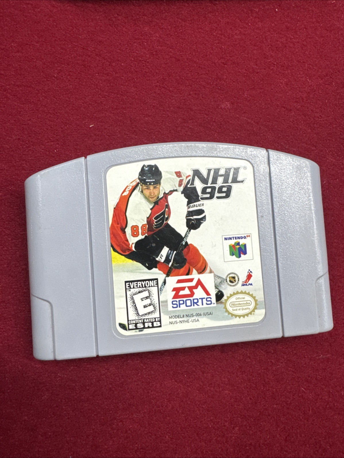 N64 Console Bundle Nintendo 64: Mario Kart 64 + 3 More Games. Tight Sticks. OEM