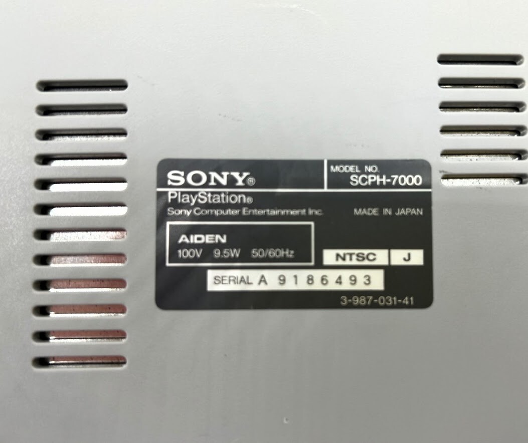 SONY Playstation1 PS1 Console SCPH-7000 2xController Game Tested NTSC-J #328