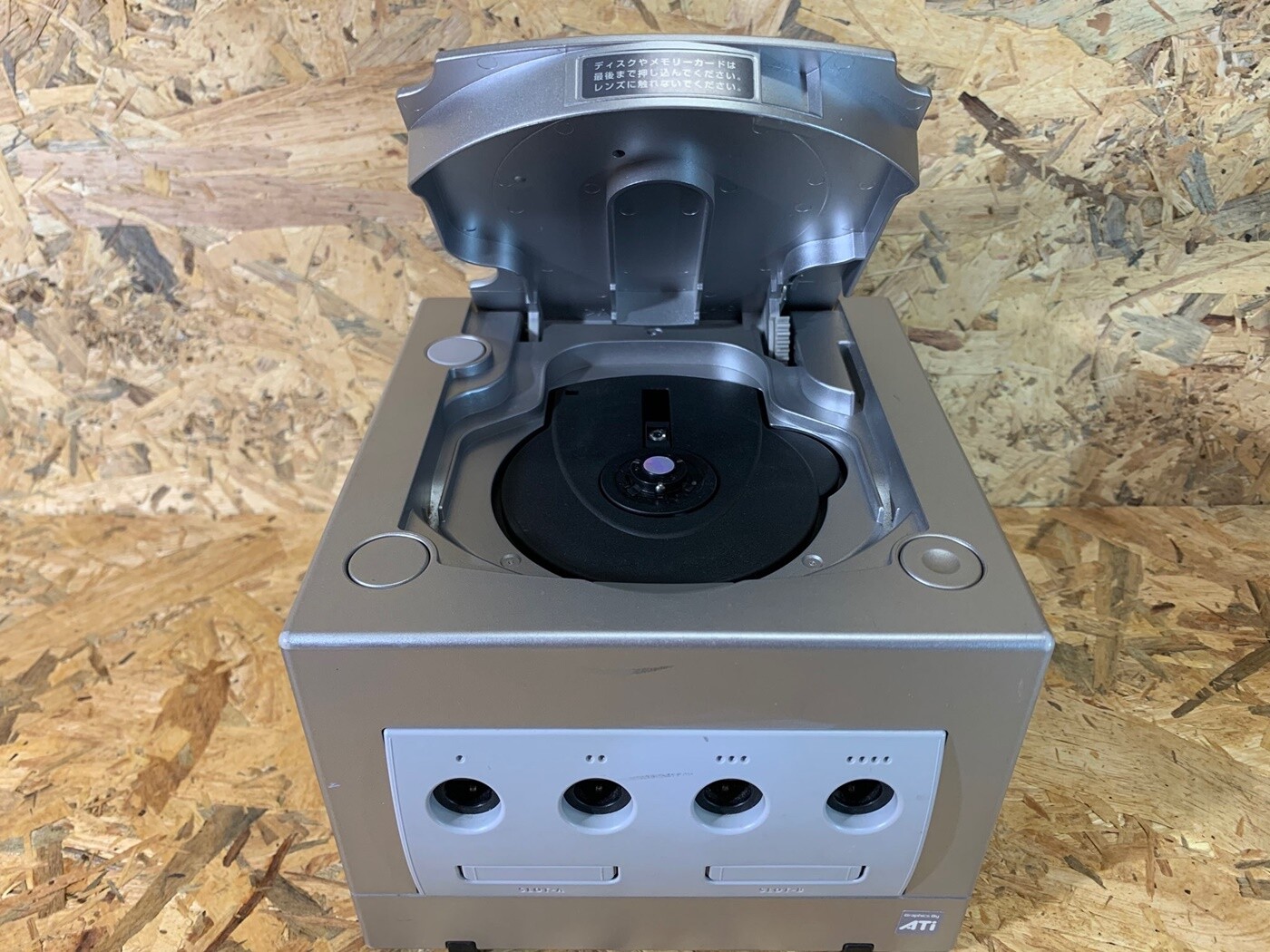 Nintendo GameCube Console Silver White controller AC adaptor Late type 1
