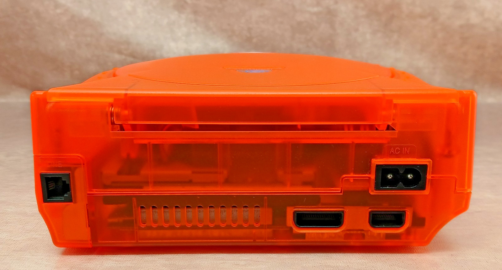 Sega Dreamcast Clear Orange Re-Shell Console Bundle 2 Controllers VMU Sega