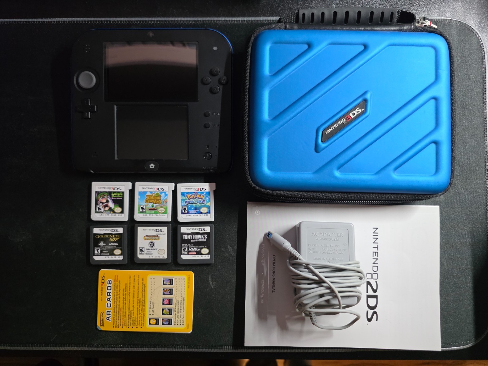 Nintendo 2DS Blue and Black