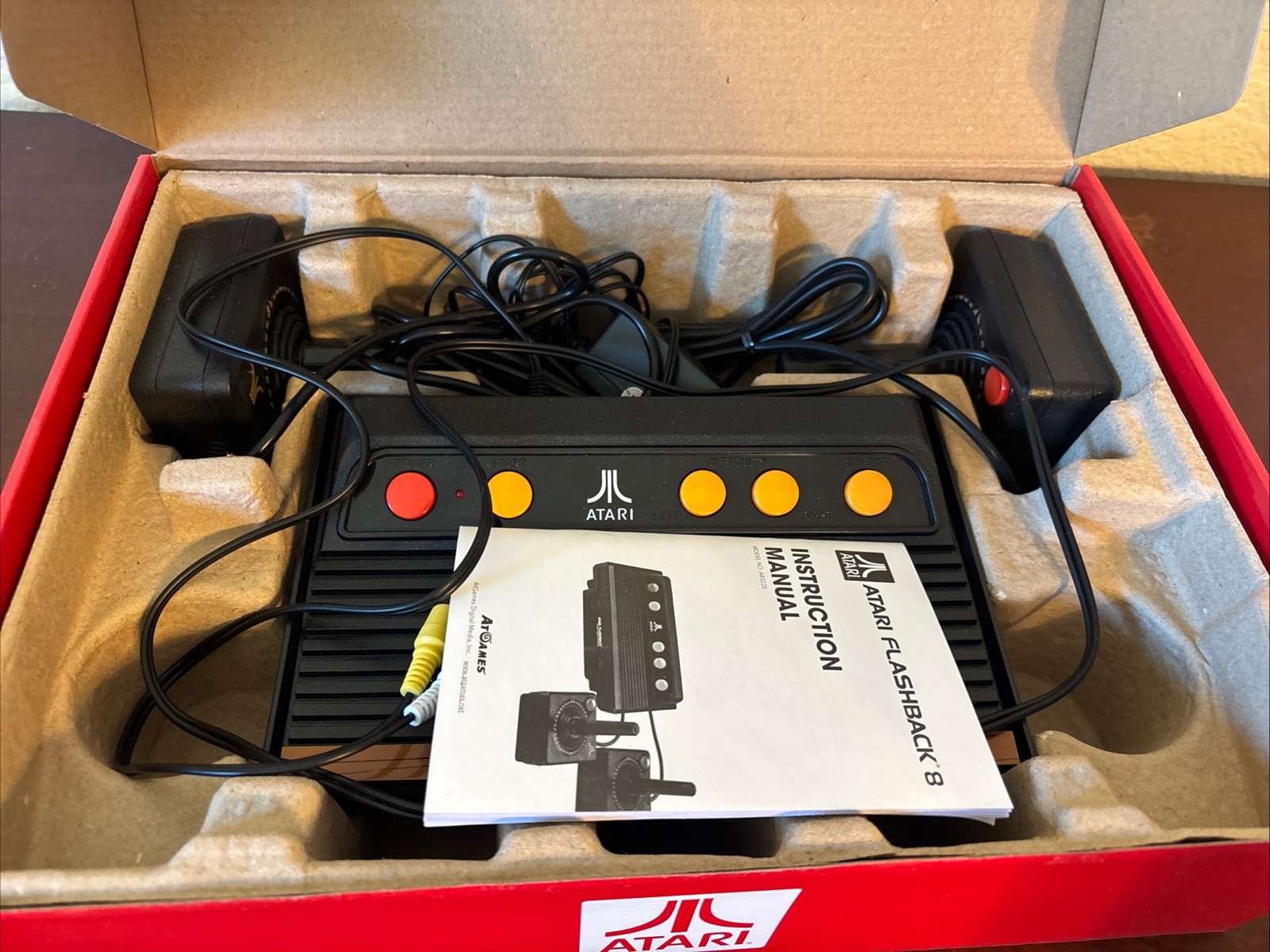 Atari Flashback w/ Box 105 Built In Games 40th Anniversary Atari 2 Controllers
