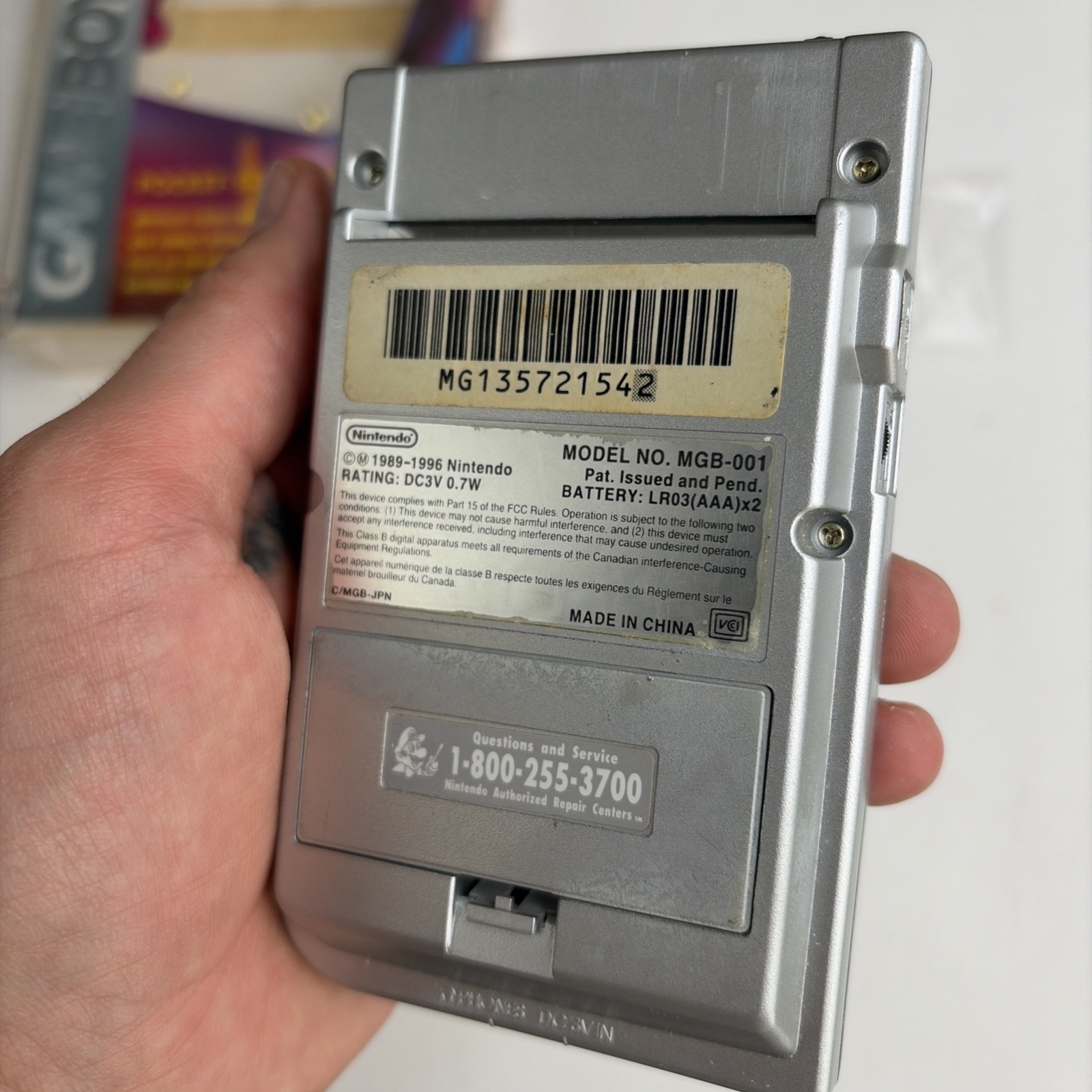 Nintendo Game Boy Pocket Silver Handheld MGB-001 Complete Box CIB Tested