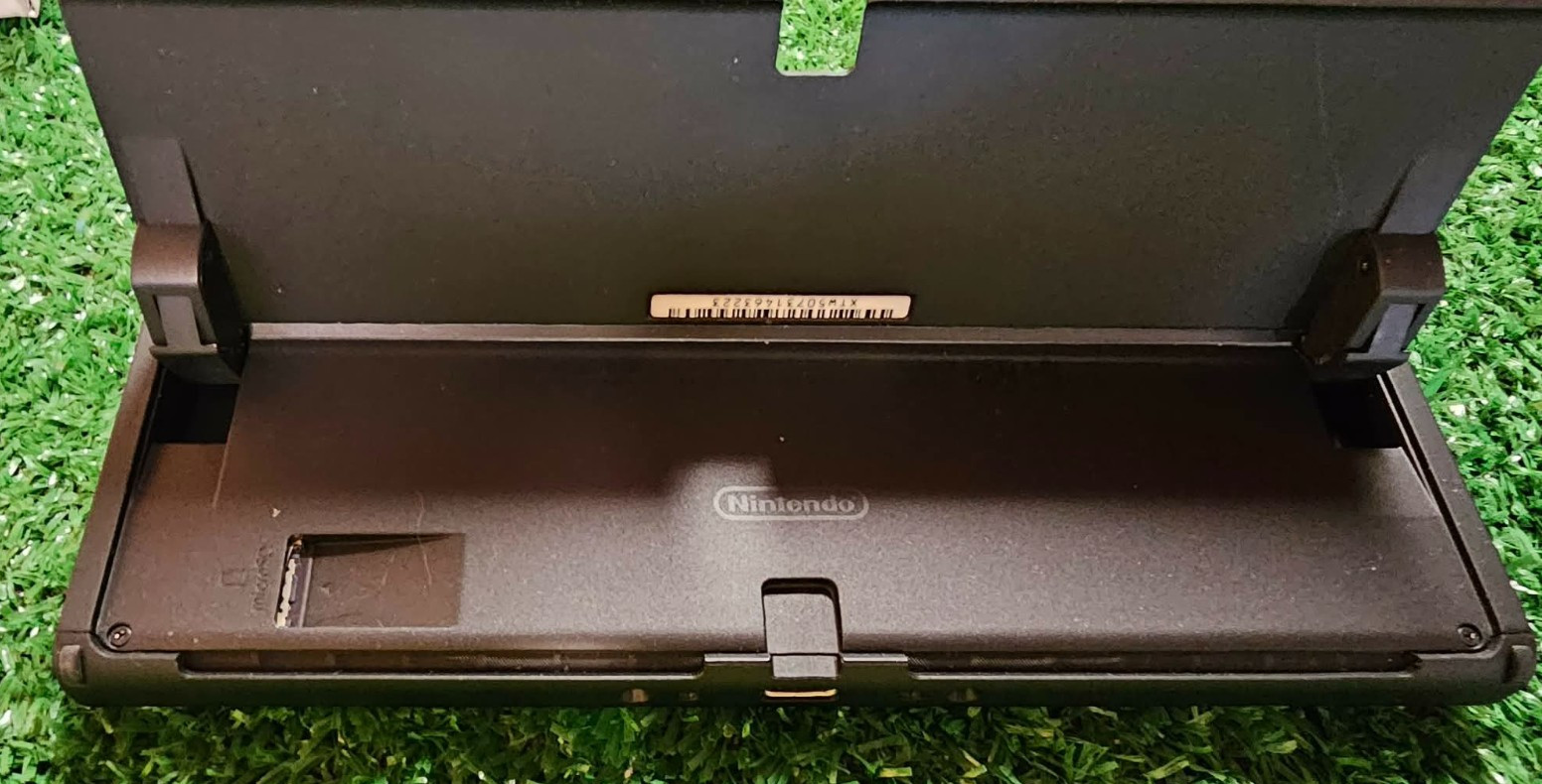 Nintendo Switch OLED HEG-001 Console Complete Bundle MINT with Pokémon Diamond