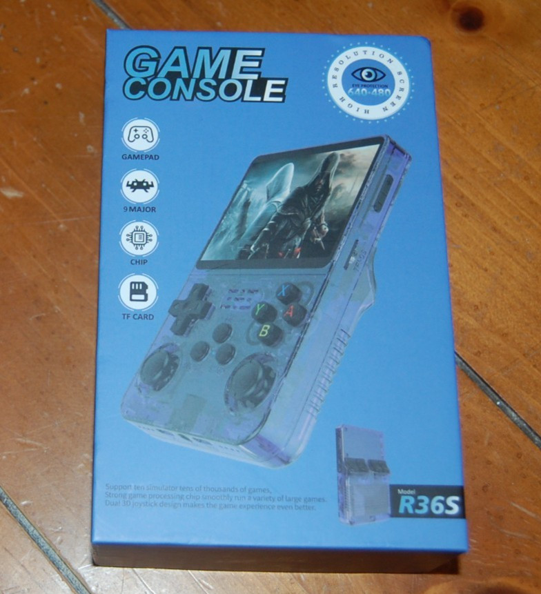 64GB, R36S Retro Handheld Video Game Console 20000 Games 3.5 Inch Screen WHITE