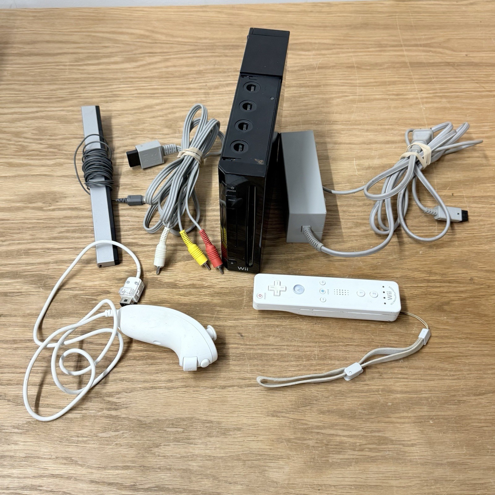 Nintendo Wii Replacement Gamecube Compatible RVL-001 Tested Works Console Black