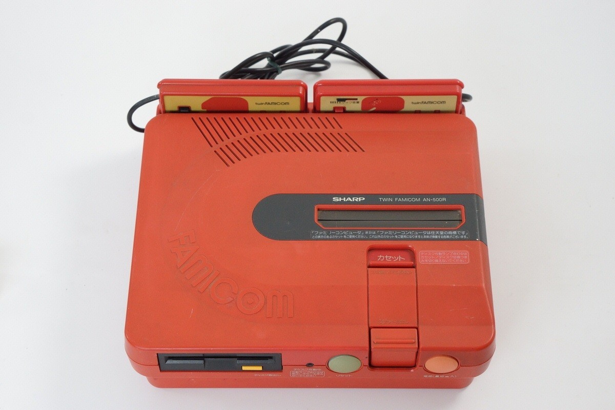 TWIN FAMICOM SHARP Console AN500-R Red wz Games Tested System JAPAN 466197