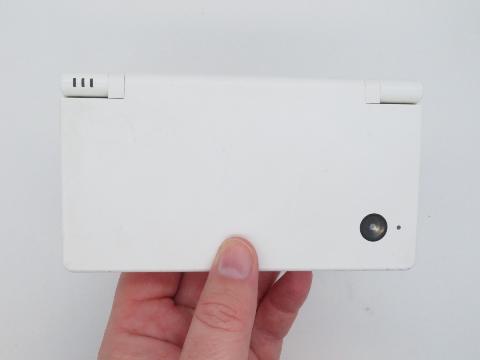 Nintendo DSi Handheld Game Console, White – Works but AS-IS for Parts/Repair