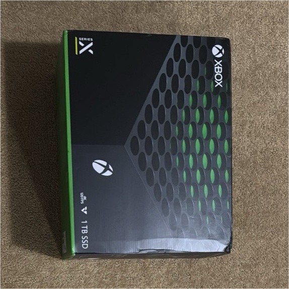 Microsoft Xbox Series X 1TB Black/Wireless Turtle Beach Headset/Controller Caps