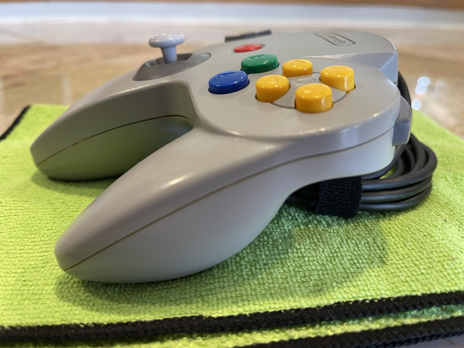 Nintendo N64 Charcoal Gray Console w/Gray & Atomic Purple Controllers – Cleaned