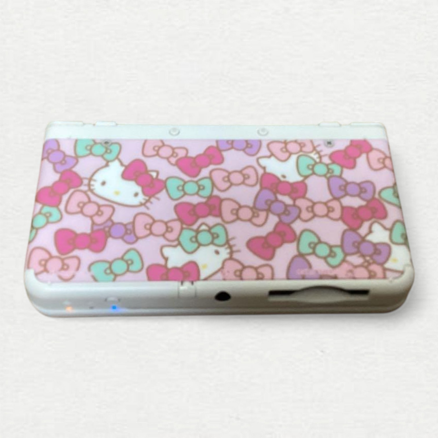 Nintendo New 3DS LL Handheld System Console Wi-Fi Capability Hello Kitty