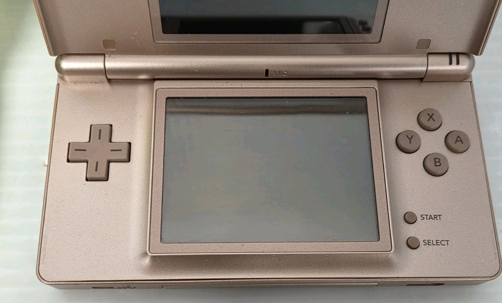 READ!!! – Nintendo DS Lite (USG-001) Green & Metallic Pink -Lot Of 2 – Both Work