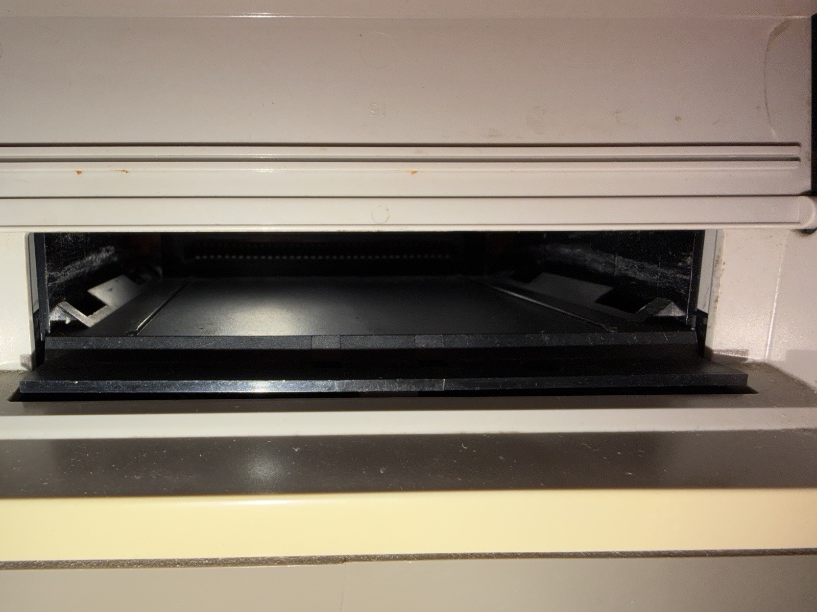 Nintendo NES Original Console (Toaster) w/ Composite AV, Controller, Cables