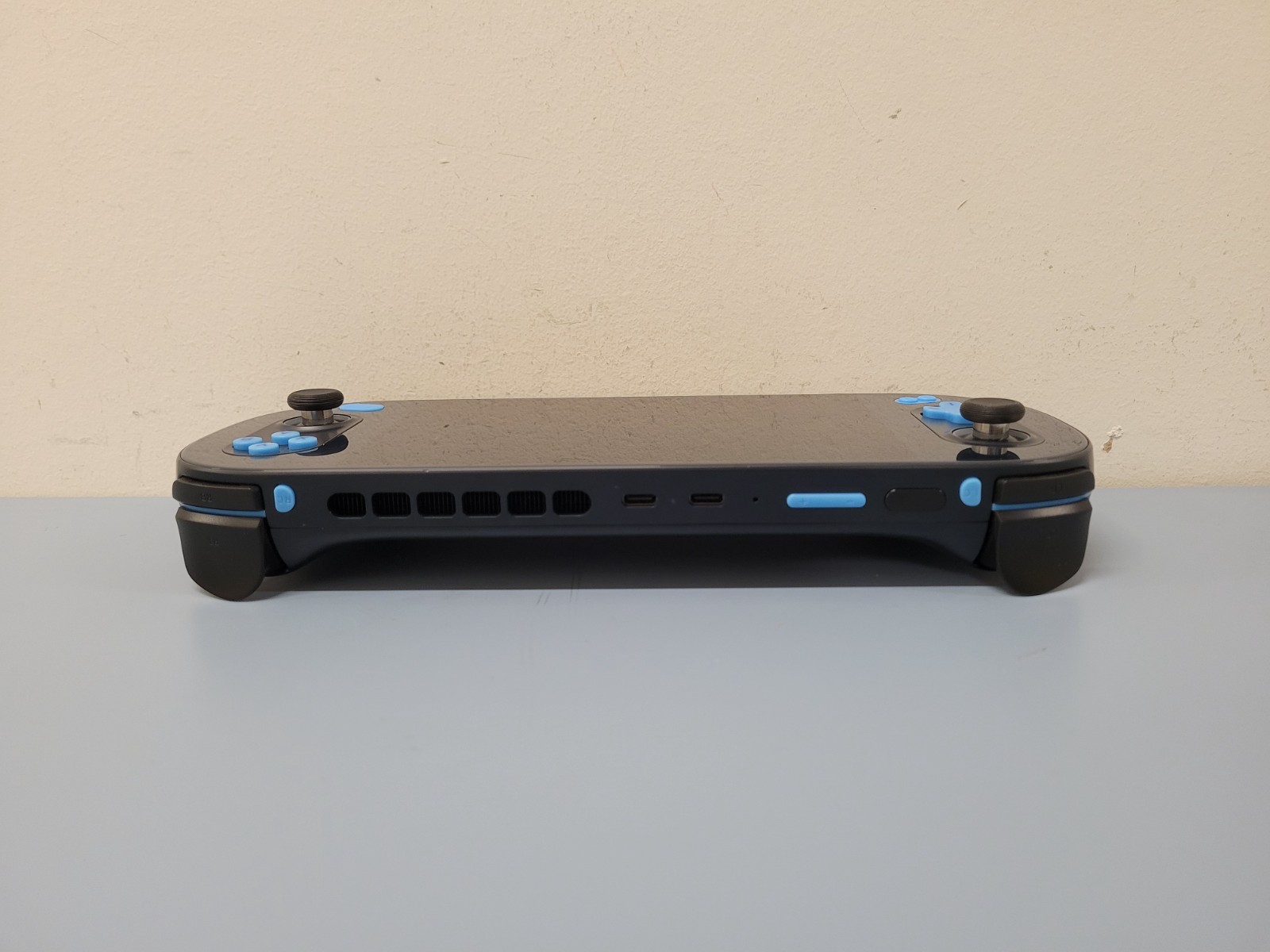 Sui playox1 amd ryzen 7 16GB ram 512GB SSD console – FREE PRIORITY MAIL SHIPPING