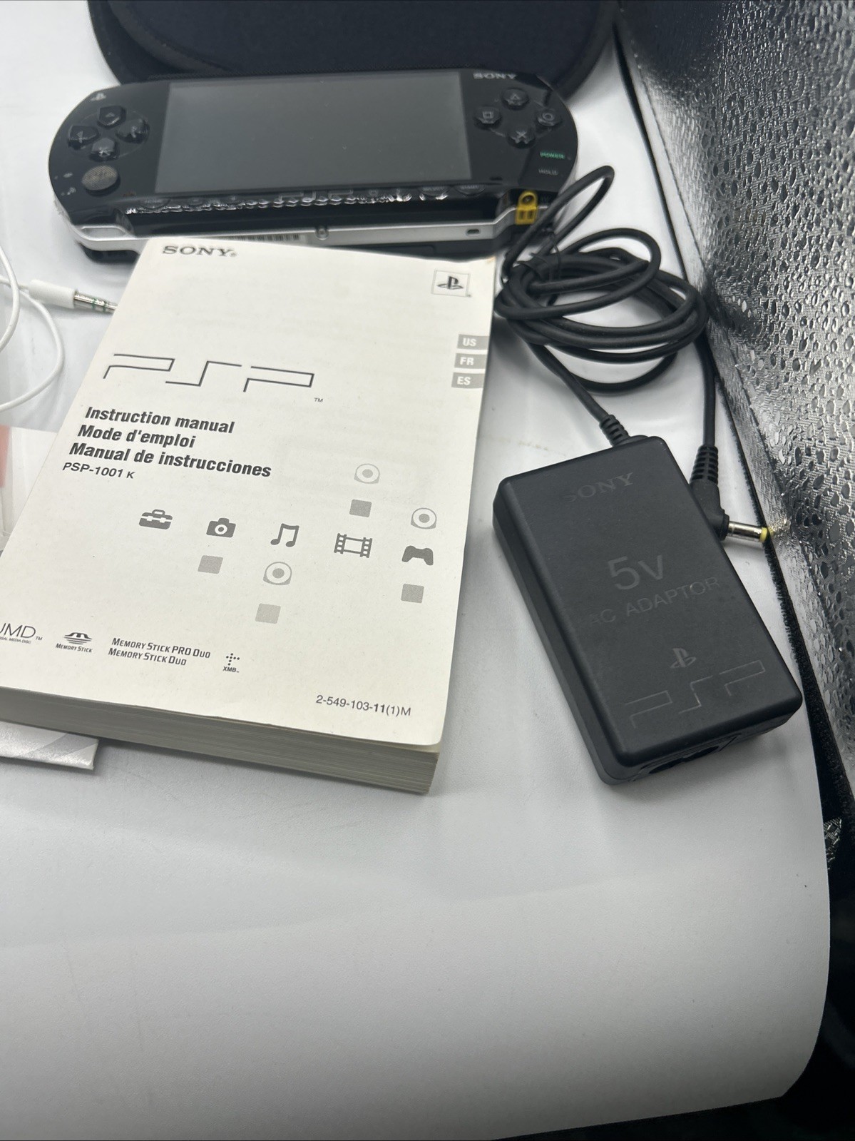 *US SELLER* Sony PlayStation PSP Value Pack Console PSP-1001 With box