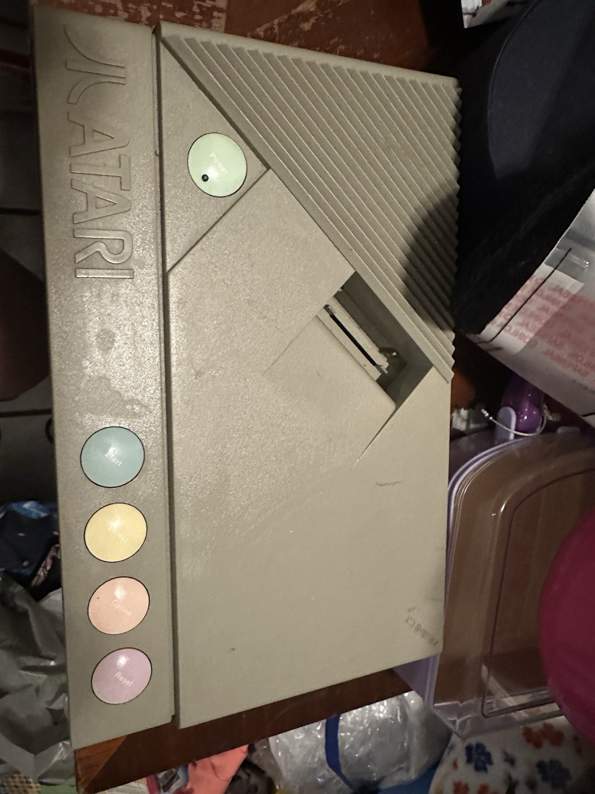 Atari XE System – Keyboard – Gun’s