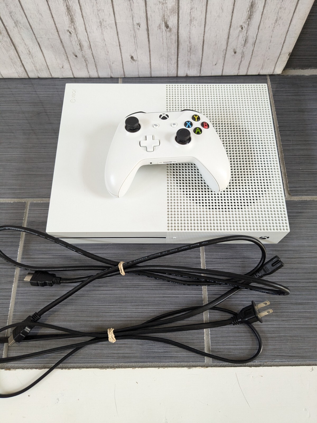 Xbox One S 1TB Console – White (XBS1TB)