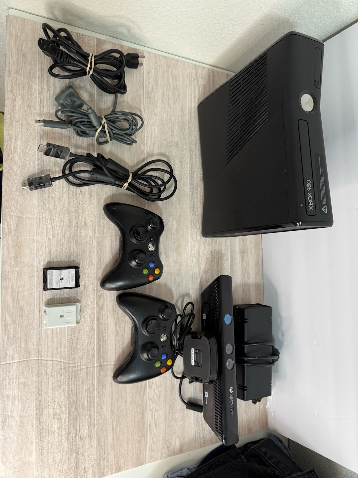 Microsoft Xbox 360 Kinect Bundle 250GB Matte Black Console w/ 2 Controllers