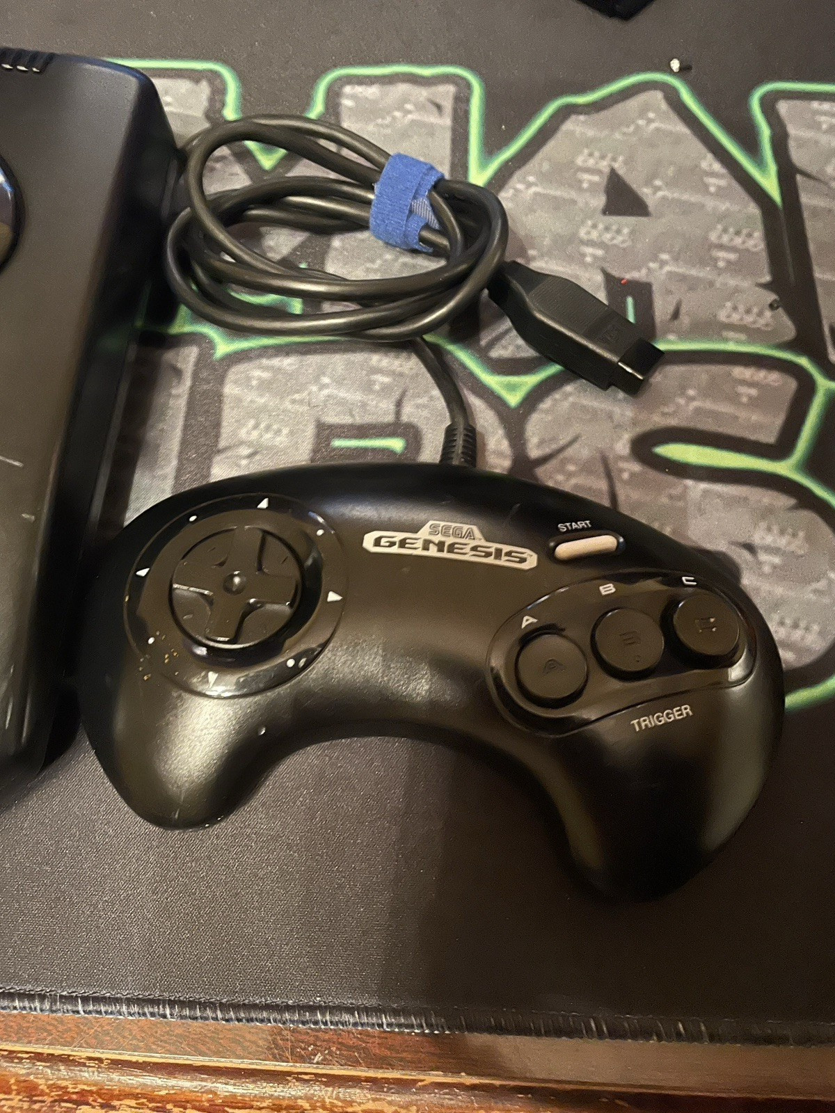 SEGA Genesis Model 2! Green LED Upgrades! Controller, AV and Power included!
