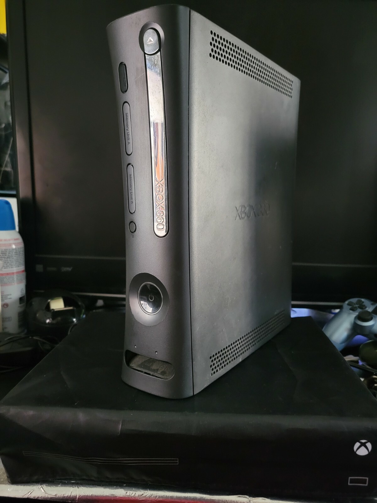 Microsoft Xbox 360 4GB Black Console(parts Only)
