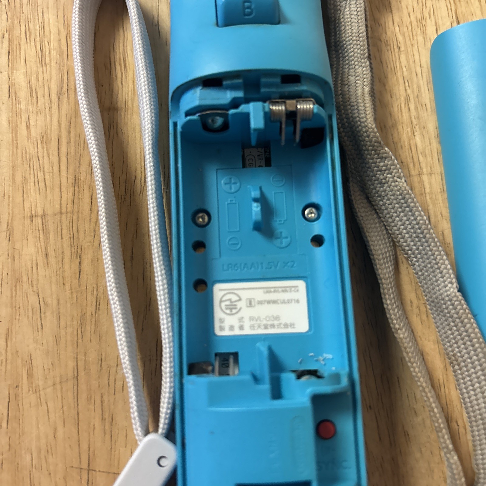 Nintendo Wii Blue RVL-101 Console Game System Working See Description Controller