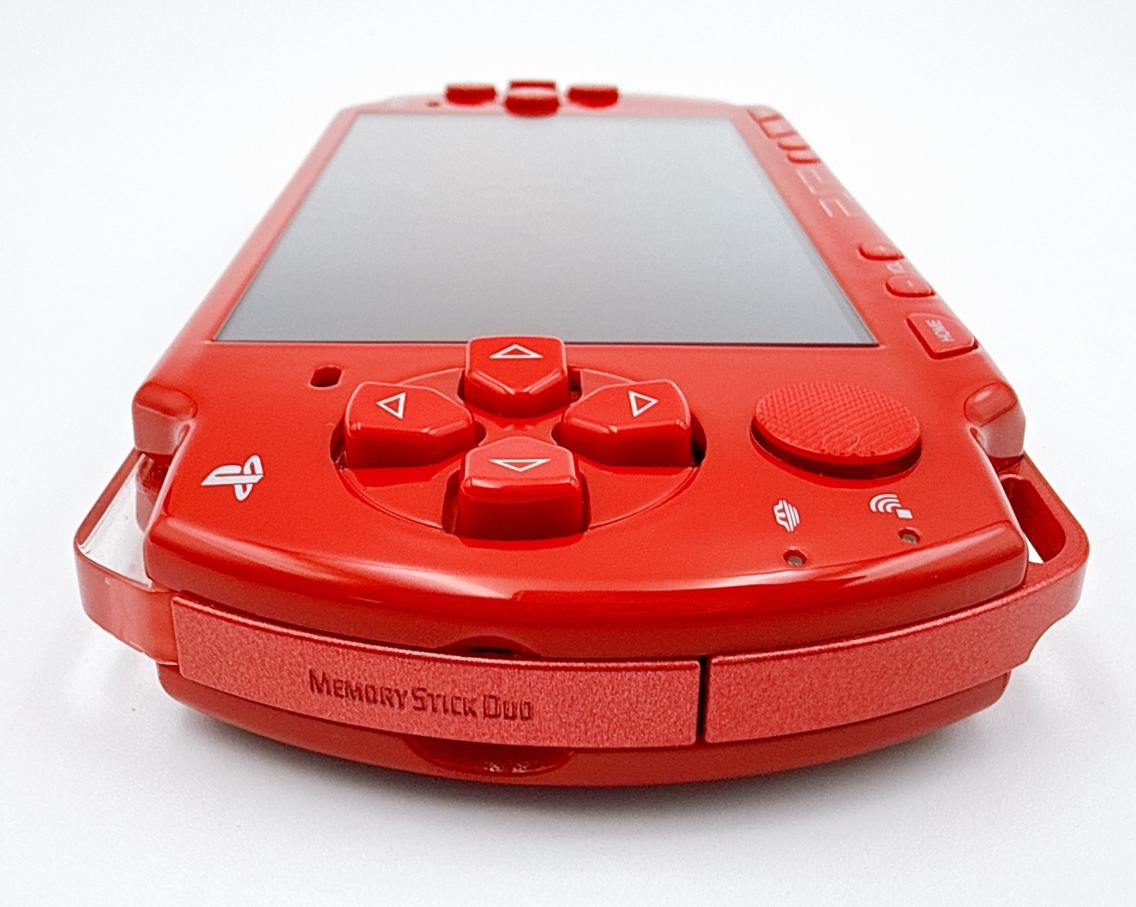 Sony PSP-2000 Console Deep Red in Box w/1GB, Pouch Region free – Excellent+