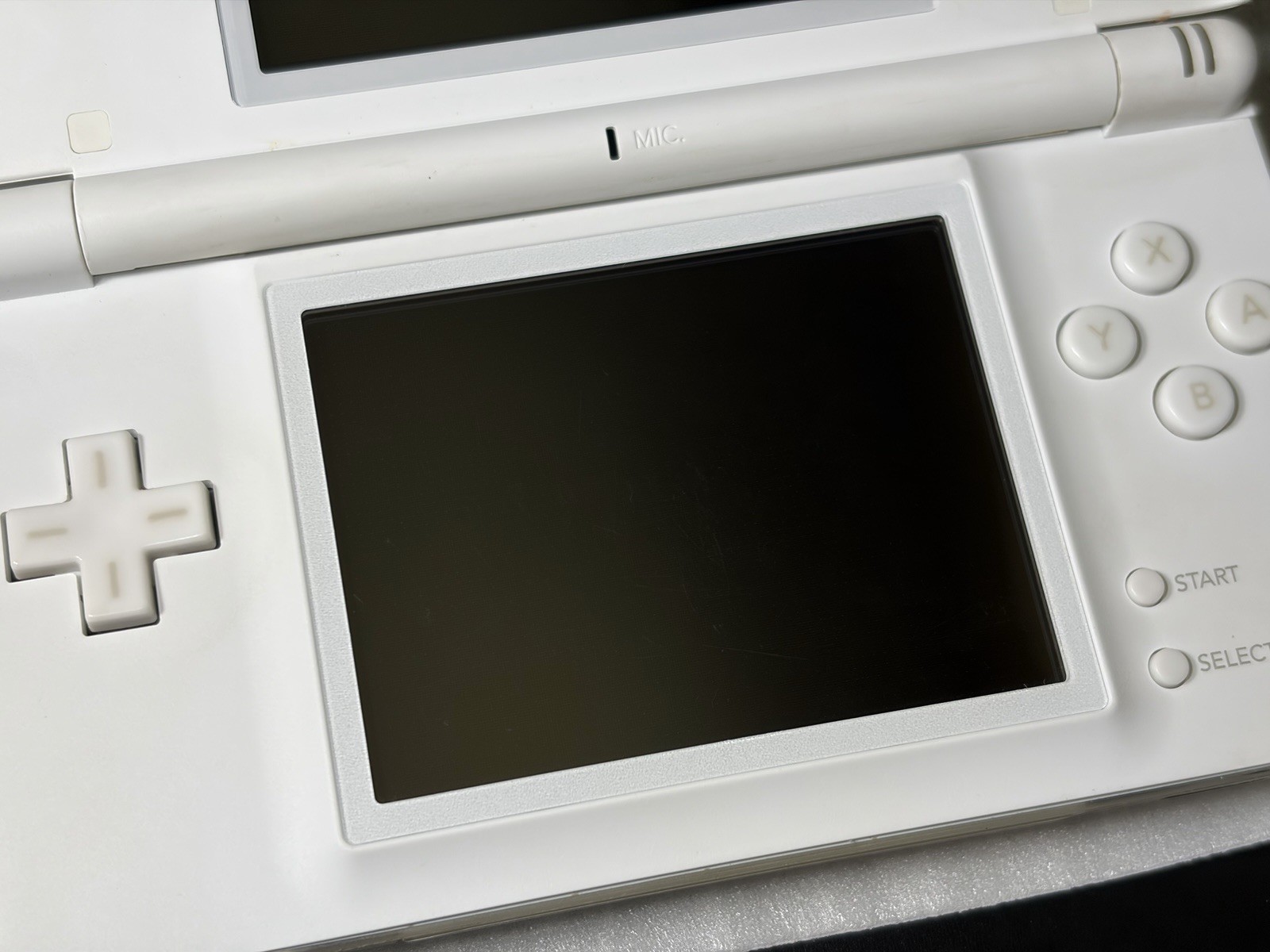 Nintendo DS Lite Handheld Game Console Polar White Very Good