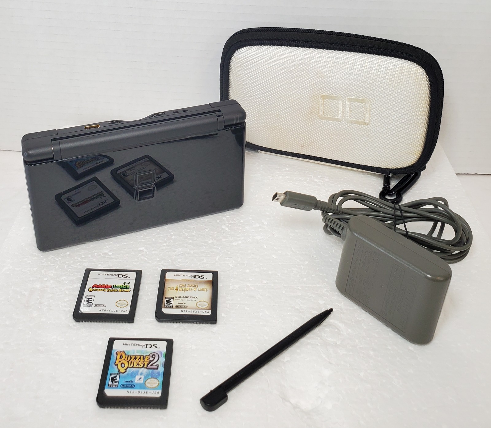 Nintendo DS Lite Onyx Black (USG-001) w OEM Accessories Bag & 3🔥 Games TESTED✅️