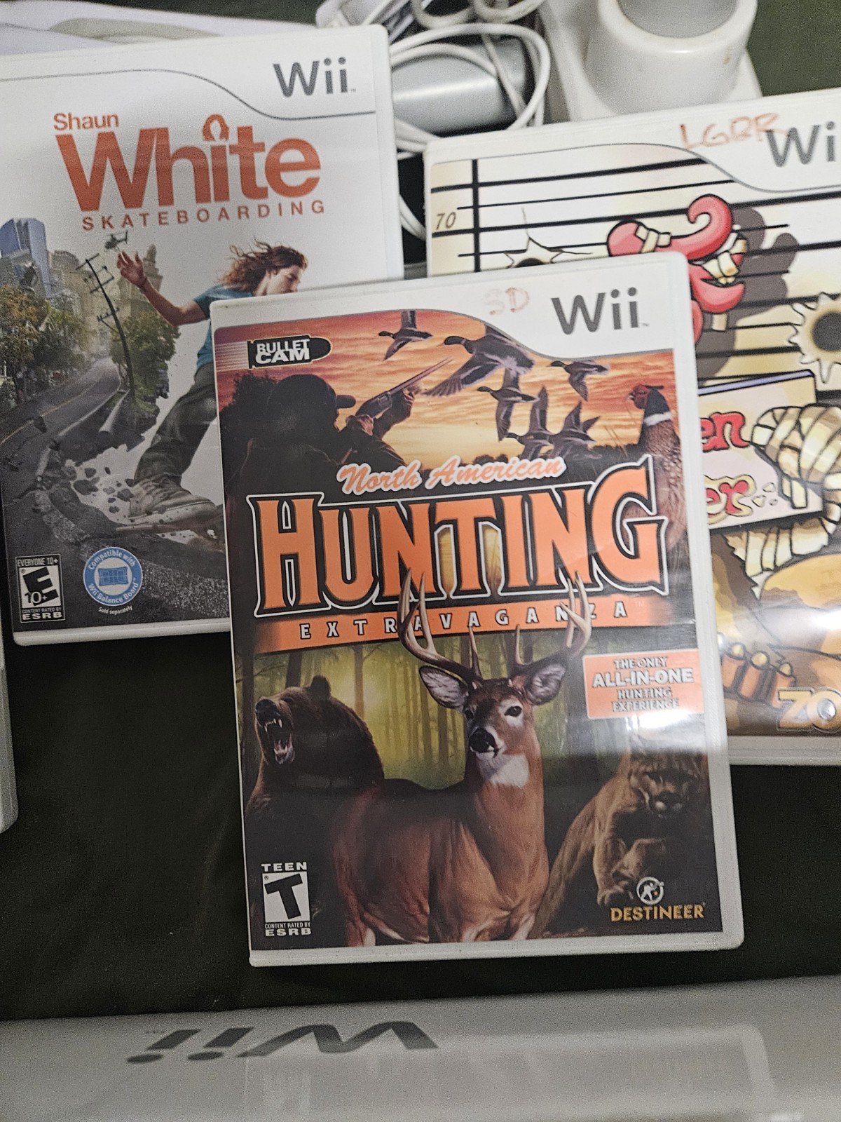 Nintendo Wii Console Bundle 5 Games -Guitar -Drums Zapper Wheel Fit + Board- CIB