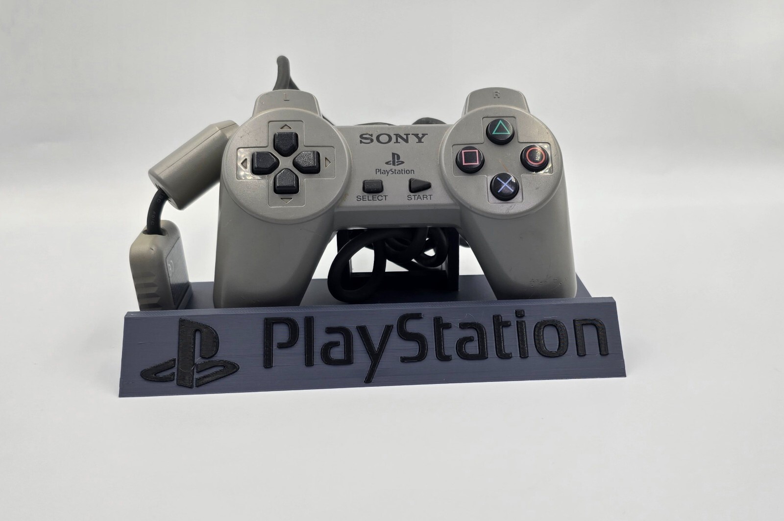 PS1 Playstation 1 Controller Display Stand – 3D Printed Lerpo3D