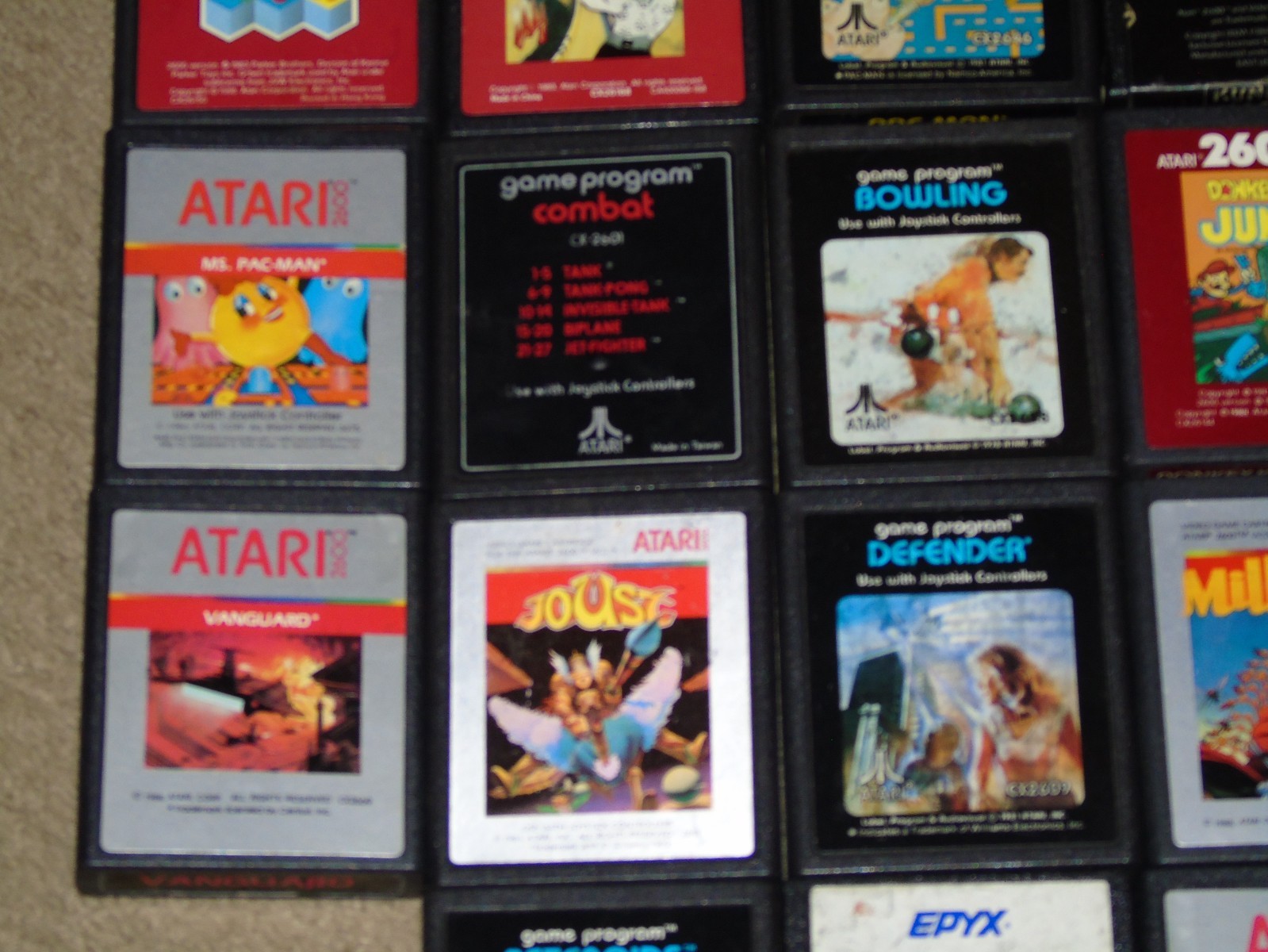 Vintage Atari 2600 Video Game Console Lot Games 28 games 4 Controllers Untested