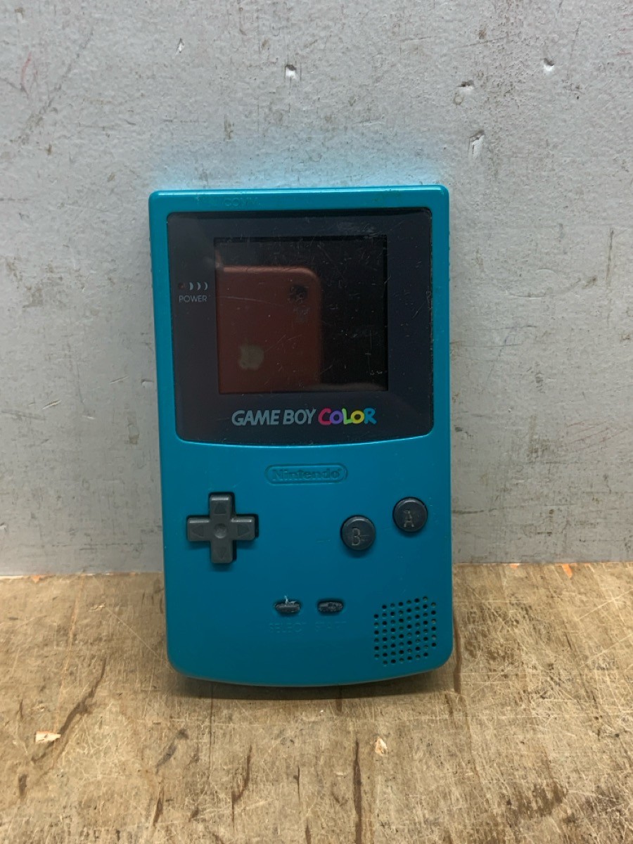 Nintendo Game Boy Color CGB-001 Handheld Game System (E10045327)