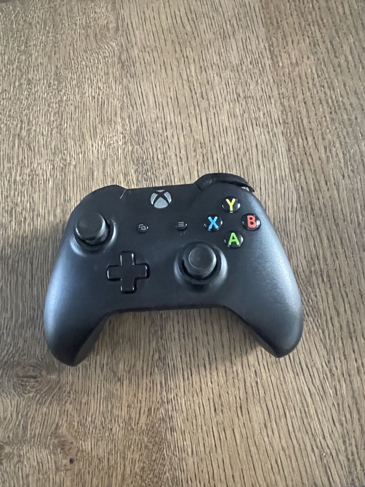Microsoft Xbox One Black Console & RAZER keyboard Bundle 500GB Bundle works