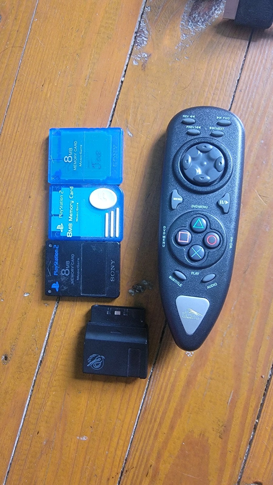PS2 SLIM CONSOLE AND CONTROLLER BUNDLE WITH REAL WORLD GOLF GAME