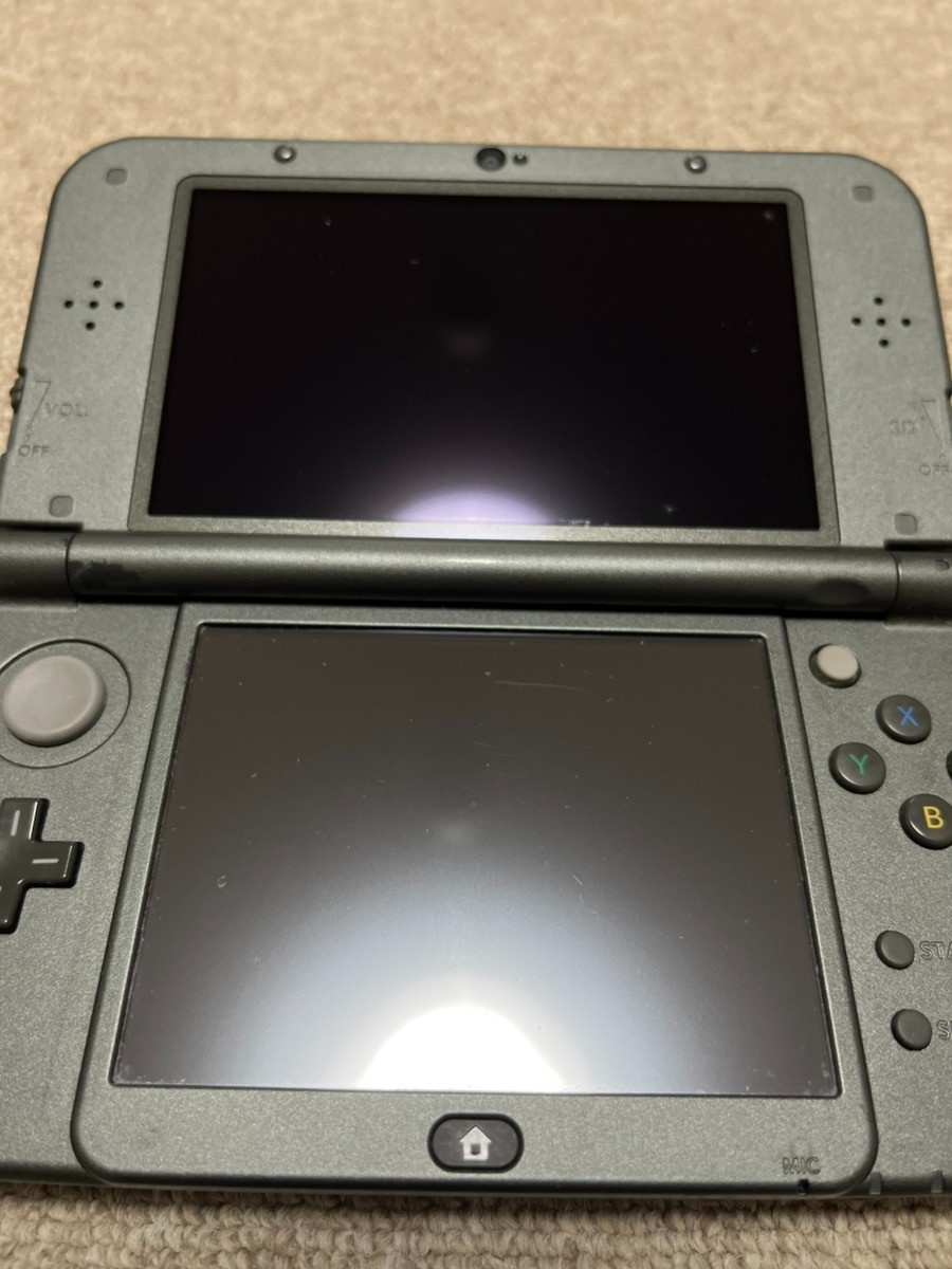 New 3DS LL XL Metalic black Japan Nintendo Console region Japanese B866