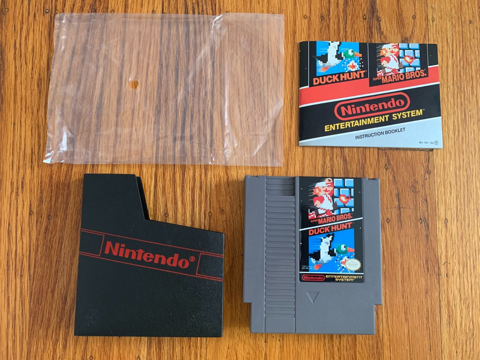 Nintendo NES Action Set console system 100% complete in box with protector