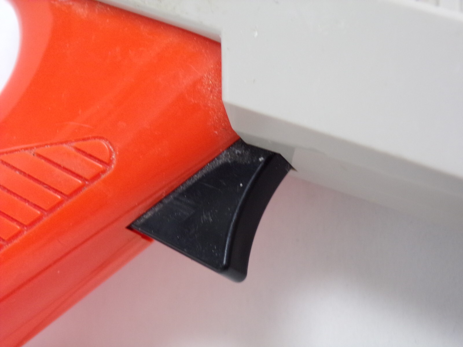 Original Zapper Light Gun for NES Nintendo Entertainment System – 01272322JET