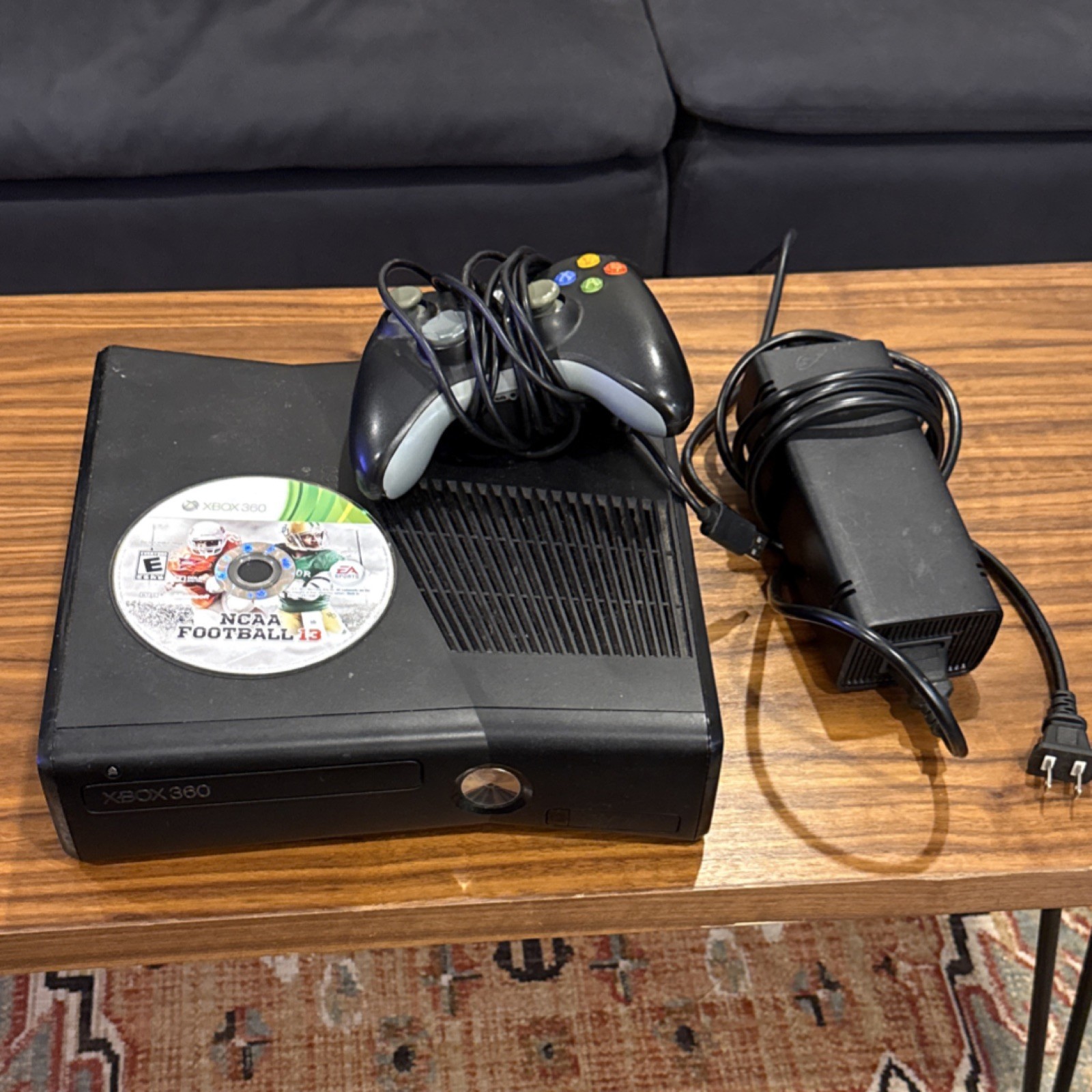 Microsoft Xbox 360 S Black Console 4GB with NCAA Football 13 Disc, HDMI, USB