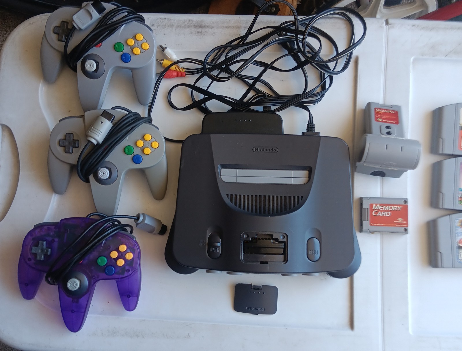 Nintendo 64 Bundle – 3 Controllers, 6 Games, Memory Card, Rumble Pack Combo