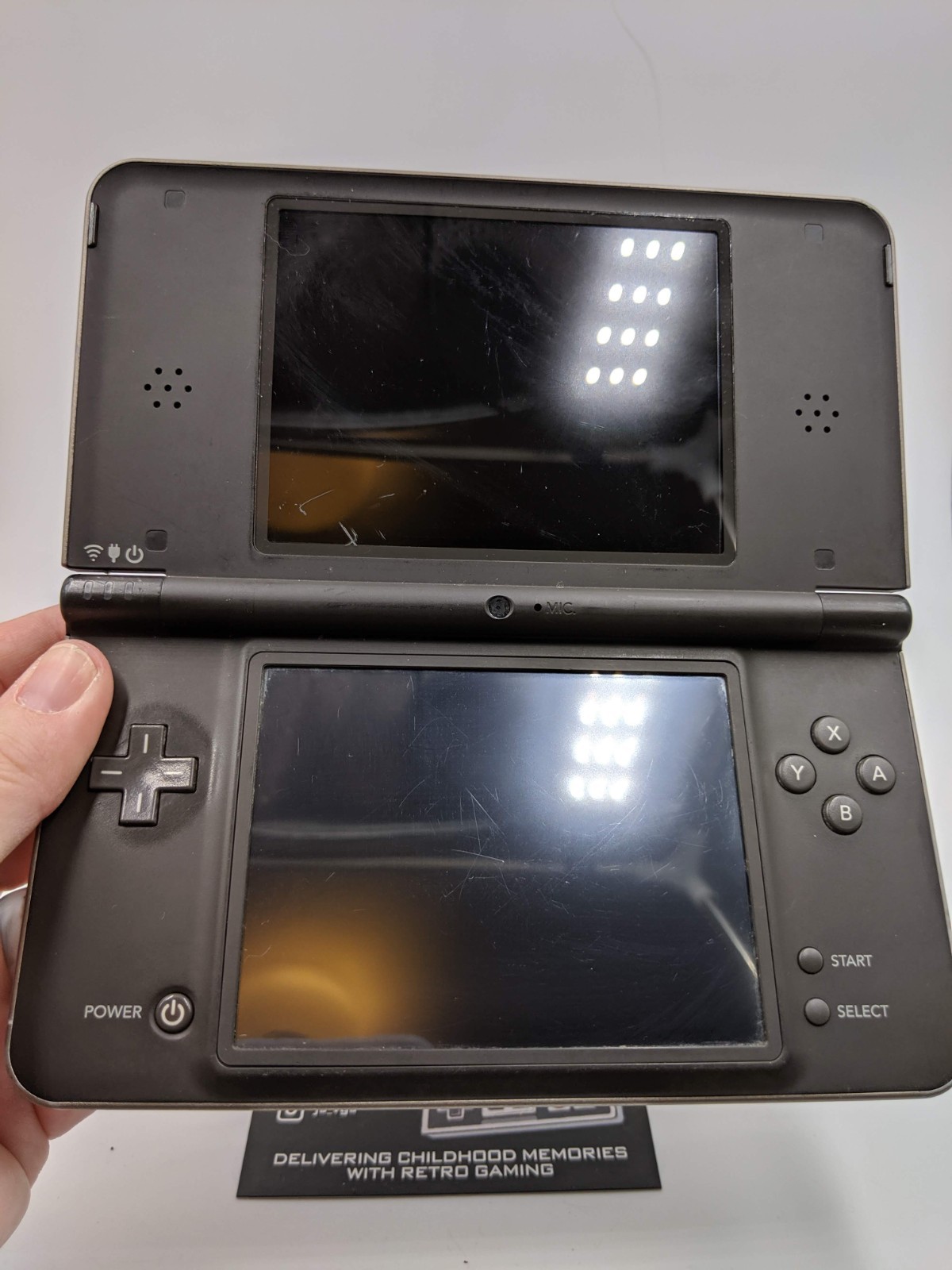 Nintendo DSi XL Bronze Handheld System – Bronze