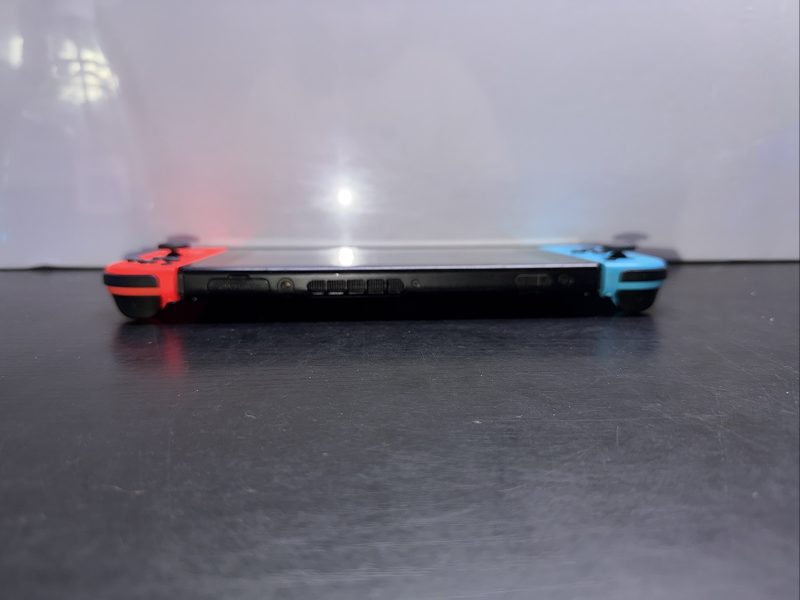 Nintendo Switch 32GB Console with Red And Blue Joy‑Con HAC-001(-01)