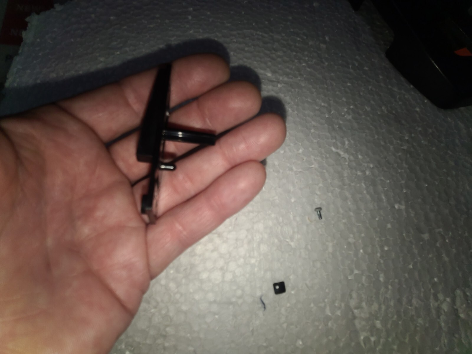 Sega Genesis Model 3 MK-1461 Top Cover Plastic Black Reset Button w/Screw-READ