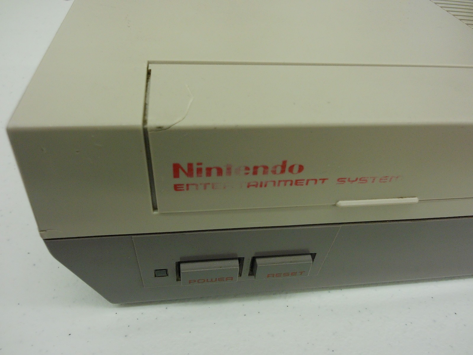 NES Nintendo Entertainment System Console NES-001 ***For Parts Or Repair ONLY***