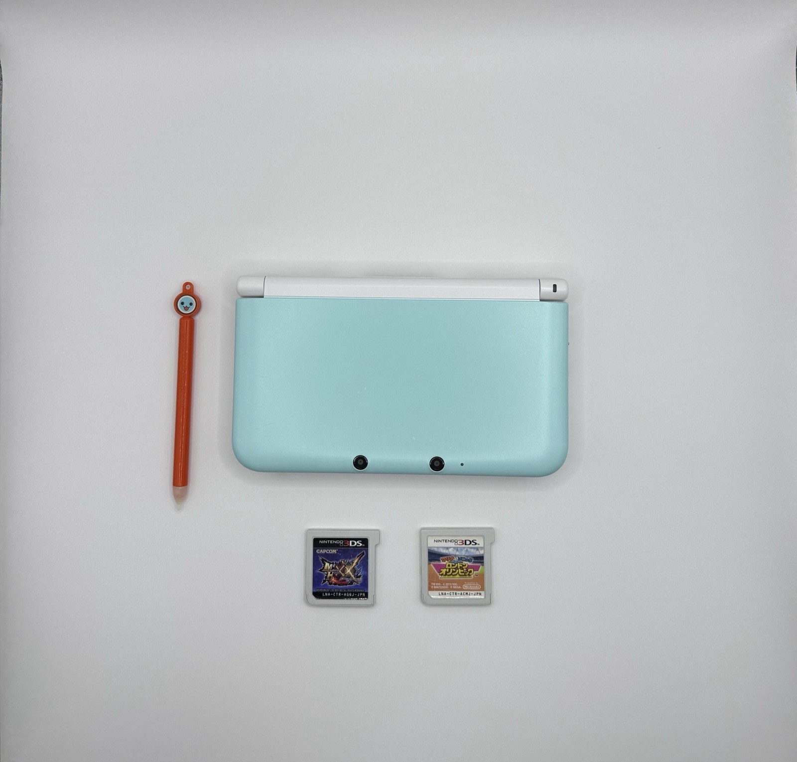 Nintendo 3DS LL Mint Green White Handheld Console