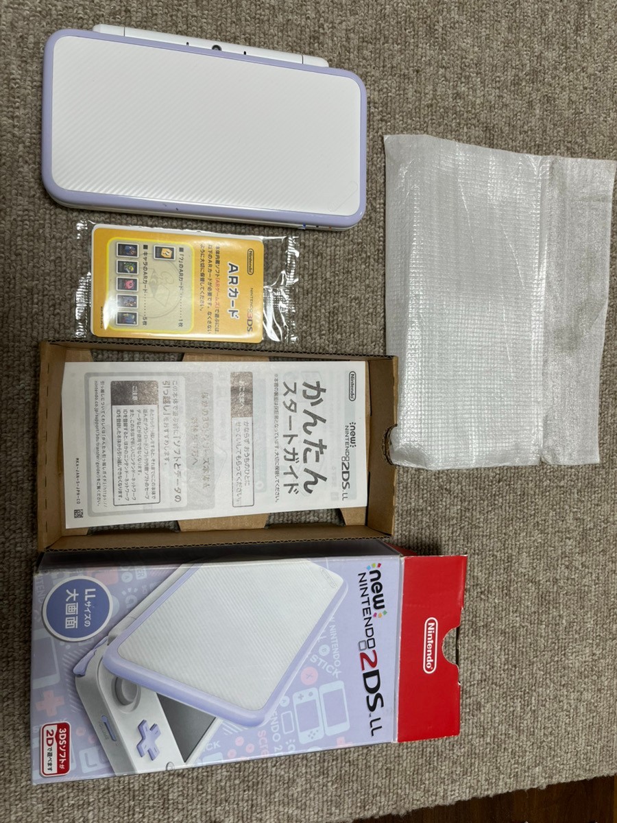 New Nintendo 2DS XL LL White lavenderr Console region Japanese B788