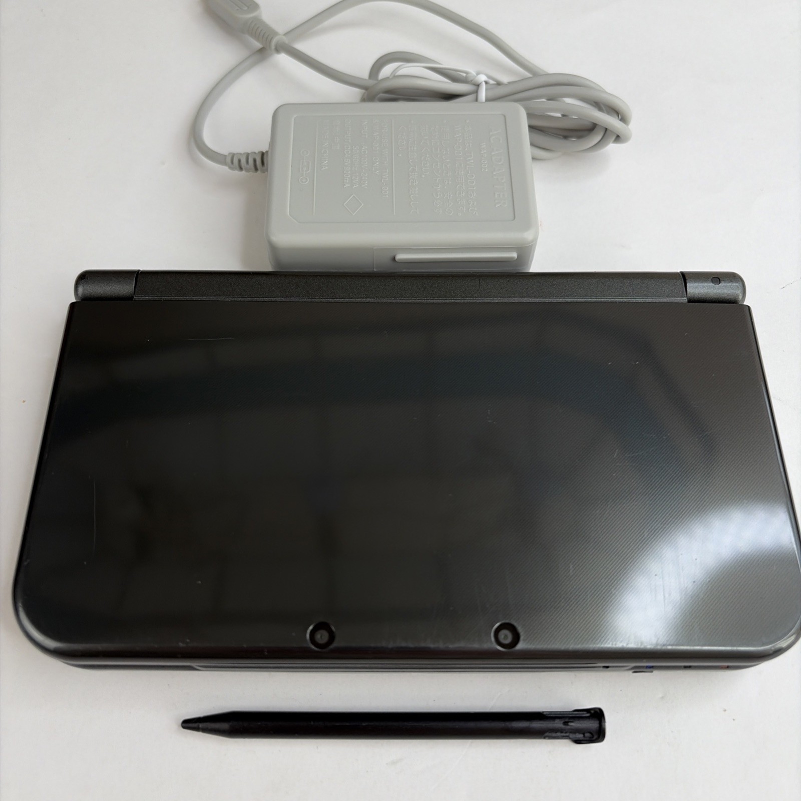 New Nintendo 3DS XL Gray Black Console W Charger Stylus US Version Top IPS